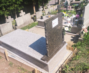 Aktuality / Obnova vojnového hrobu na miestnom cintoríne