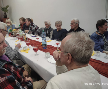 Aktuality / Október - mesiac úcty k starším