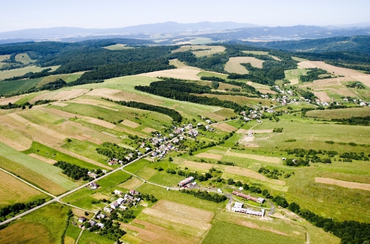 Letecká snímka obce Víťazovce 2011